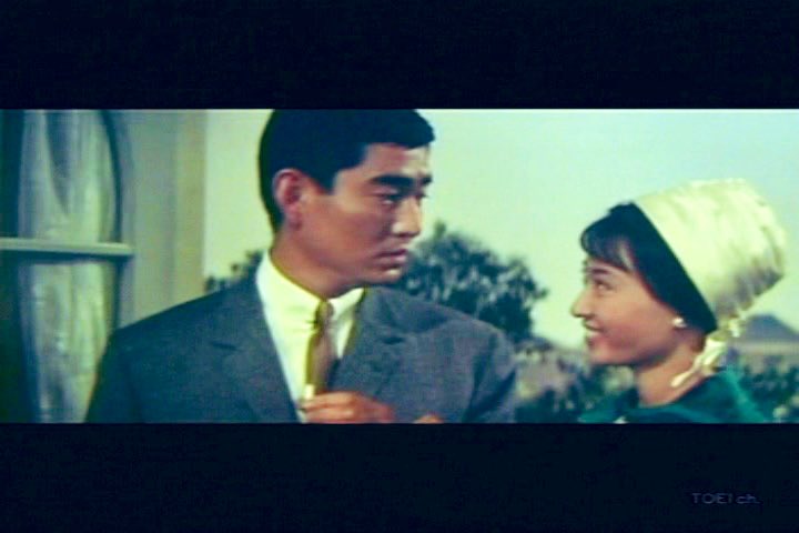 ryochikun22's tweet photo. 今日の夕方は、担任との長男進路確認親子面談で学校へ。女房は次男を連れて水泳教室へ。オヤジチームが先に戻った。女房が買って帰る惣菜待ち。食べたらゴロリンなり。皆様お疲れ様でした。明日もよい一日を。おやすみなさい、バイビー！

高倉健と三田佳子

東映「ギャング忠臣蔵」1963 https://t.co/MA2jGrglLU