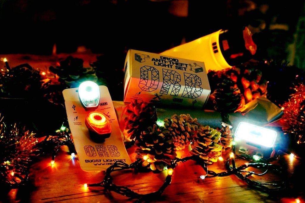 orbbike's tweet photo. T'is two weeks before Christmas, and if your cycling socks are hung by the chimney with care, why not ask St Nicholas to stuff bike lights in there? 🧦 🎅

Our Bugsy bike lights are the perfect stocking stuffer, while the Droid anti-theft light makes t… https://t.co/KJUCet5V8G https://t.co/g5QE0BhDC3