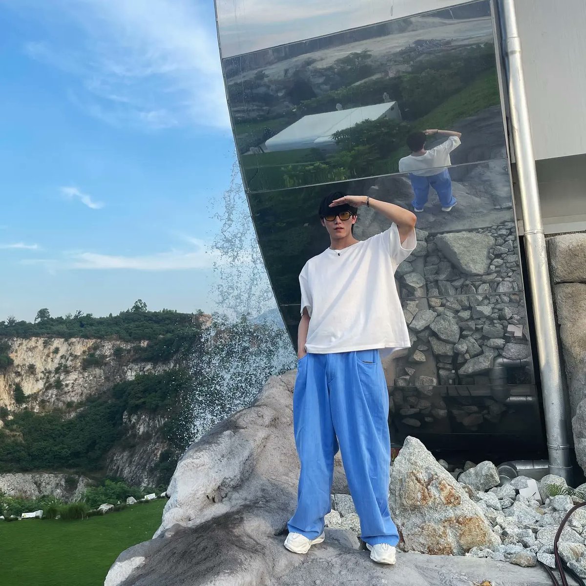 j_ratchaphonph's tweet photo. Daily Update [12/14/22]

*Explore yourself in a beautiful places

#JeffEskape
@jeff_eskape https://t.co/reTyYNyB07