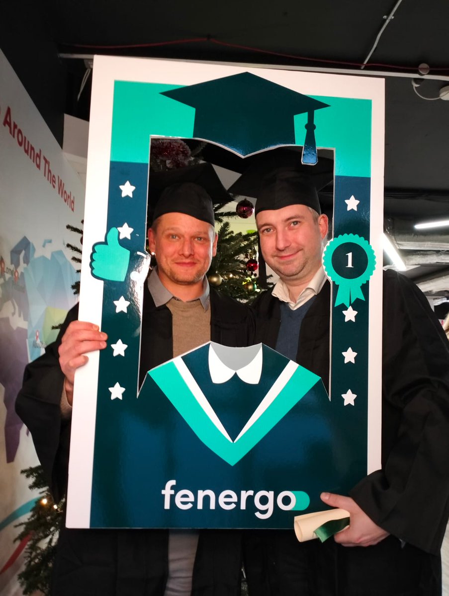 Fenergo's tweet image. First ever Graduation Day at Fenergo! This marks a milestone for our Knowledge Management and Training team, who have recently celebrated Fenergo&apos;s first ever Graduation Day - with gowns and caps!
#LifeAtFenergo #Career #Graduation