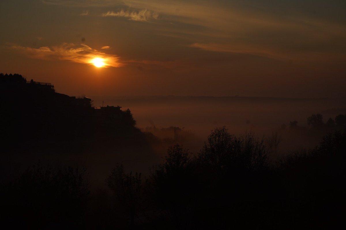 Mardinkapı mezarlığı gün doğumu…