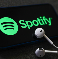 DvousM's tweet photo. 💯We are so grateful @HamOsni3 added #WhenILovedYou featuring @AshleyToman to his fantastic #spotifyplaylist. Please follow him here & on @Spotify .
🎧https://t.co/QBw9gvyO6Z
#popmusic #poplovesong #newmusic #lovesongs #music #musician #lovestatus #lovesong https://t.co/qqwYlCl6TK