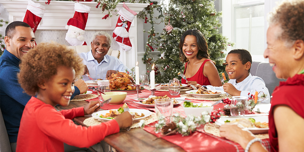 This holiday season, take a look at @senseofsugar's handy guide to family mealtime planning to help maintain a #balanceddiet throughout the festive period: makingsenseofsugar.com/balanced-diet/…