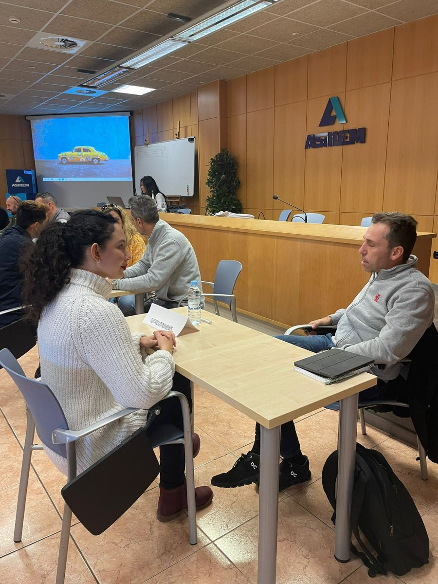 ASINEM_IB's tweet photo. 💡 ¡Ya estamos en marcha con el #JobDay en #Asinem!
❕ Nuestras empresas asociadas están conociendo diferentes perfiles para contratar
🗯️El 70% de nuestros Asociados necesita personal de manera urgente
#JuntosCreamosSector https://t.co/XGERr1nUf9