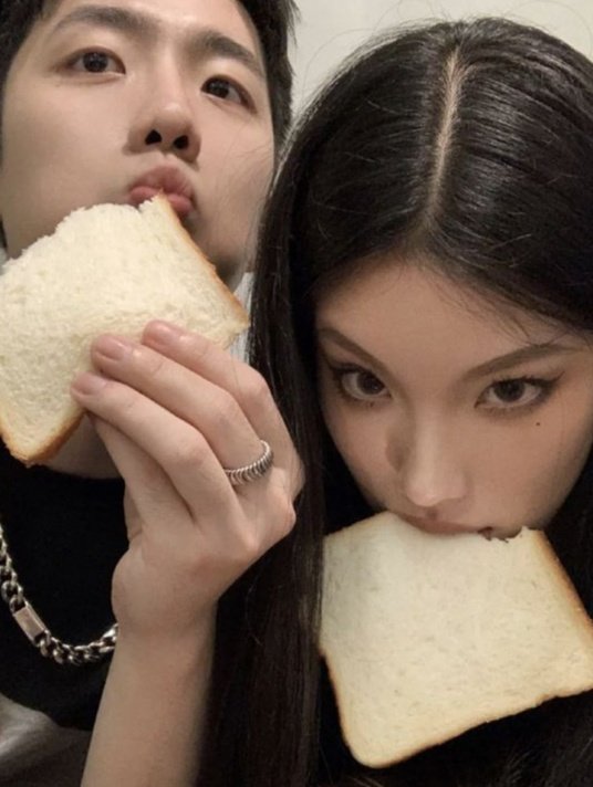 ㅤ
ㅤ
ㅤㅤㅤ1804031412 —— <a href="/rbnmiwa/">rubini.</a>

ㅤㅤㅤ       someone paid a visit
ㅤㅤㅤ   before my flight to japan.
ㅤㅤ    wya? we miss you. <a href="/sbyeria/">Luan</a>
ㅤ
ㅤ