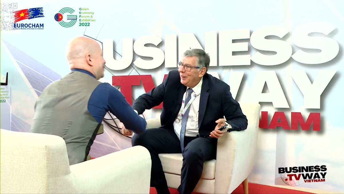 EurochamGEFE's tweet photo. 📺𝐂𝐡𝐚𝐢𝐫𝐦𝐚𝐧 𝐀𝐥𝐚𝐢𝐧 𝐂𝐚𝐧𝐲 𝐨𝐧 𝐁𝐮𝐬𝐢𝐧𝐞𝐬𝐬 𝐖𝐚𝐲 𝐓𝐕

In this interview, @EuroChamVietnam Chairman Alain Cany emphasised to Business Way TV the motivation behind organizing the GEFE 2022, Vietnam &amp; commitment to green transition.

➡ https://t.co/peQddM5ba2 https://t.co/XdO3cdBIHY