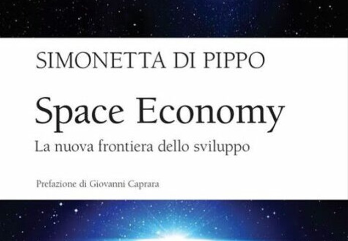 ASI_spazio's tweet photo. 🚀 Il valore dell'#economia_dello_spazio focus del libro "Space Economy - La nuova frontiera dello sviluppo" di @sdipippo, recensito per la rubrica 'Scienza da leggere' di #Global_Science
👉A questo link la recensione:https://t.co/QVwUMhH6a5 https://t.co/mRKY8AP0X1
