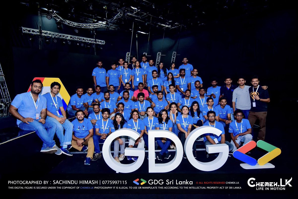 Sewvandiii's tweet photo. #DevFest2019 as a volunteer 🫶🏻
#DevFest2022 as a co - organizer ⭐️
After two years of the pandemic, I got to meet these amazing people again.
@GDGLK @GDGCloudLK @WTMSriLanka https://t.co/jjzm5aCVJL