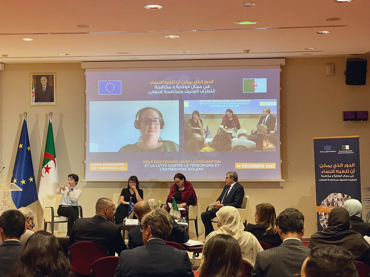 said4bz's tweet photo. At the 2nd 🇪🇺🤝🇩🇿 experts workshop on the role of women in #CT &amp; #PVE the Dutch🇳🇱 @MinisterieSZW emphasisez the importance of mothers in the in the prevention of radicalisation through examples of interventions like mothers for mothers and the conditions they are based on https://t.co/6iGsTpMYLV