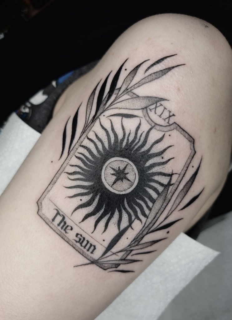 clients who take your flash designs are the best clients hands down.. god bless you all ✨️🖤