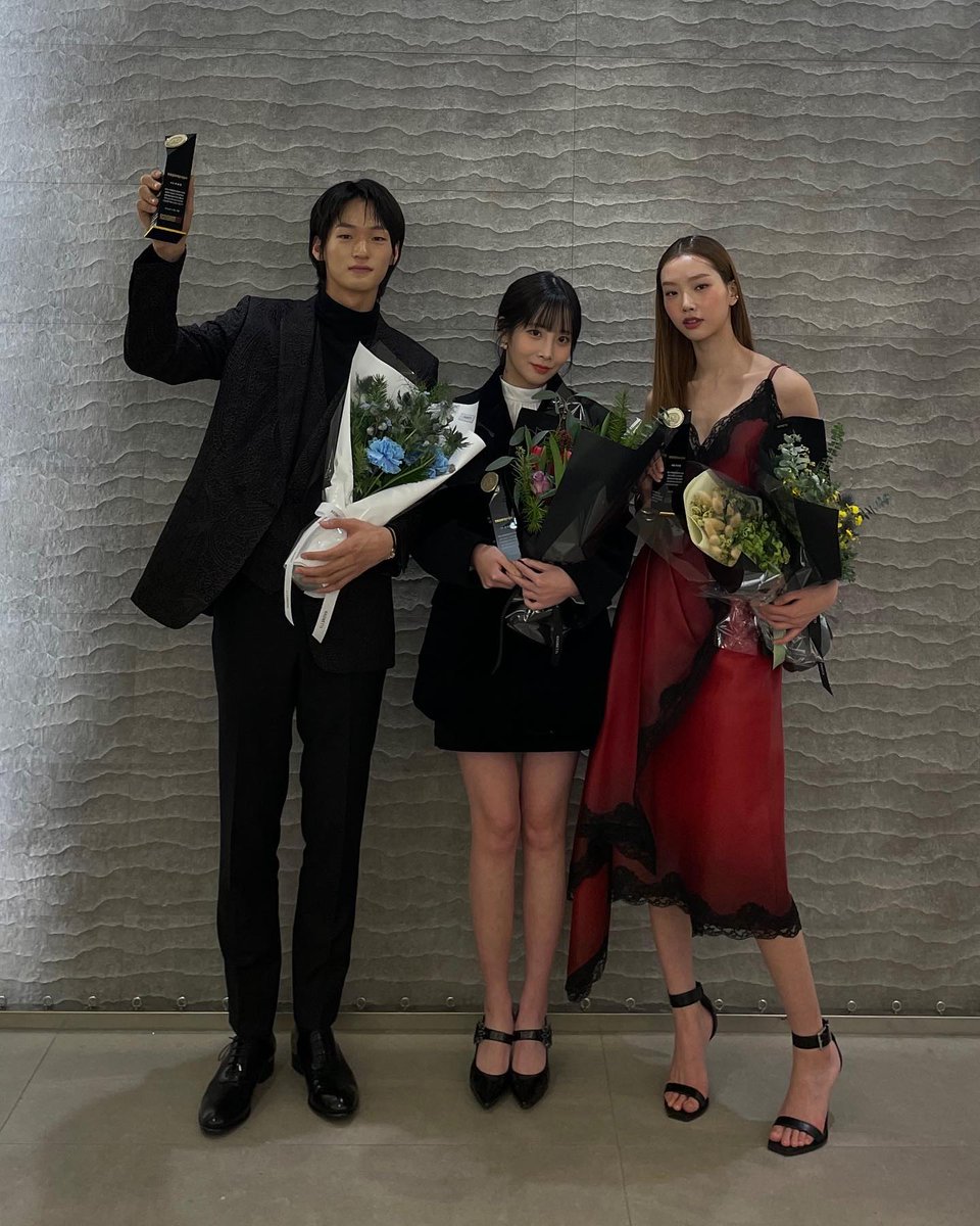 daily_yoojiae's tweet photo. #JIAE has won the ‘Popularity Award’ at the ‘2022 Korea Hallyu Culture Awards’ !!!🎉🎉🎉

Congratulations Yoo Jiae
#유지애 #지애 #YooJiae 
#Lovelyz #러블리즈 #Jiae https://t.co/p6R7y6Fqbh