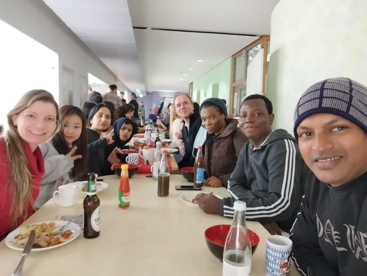 After years of pandemic, it was big fun having a real institute Christmas celebration last night!