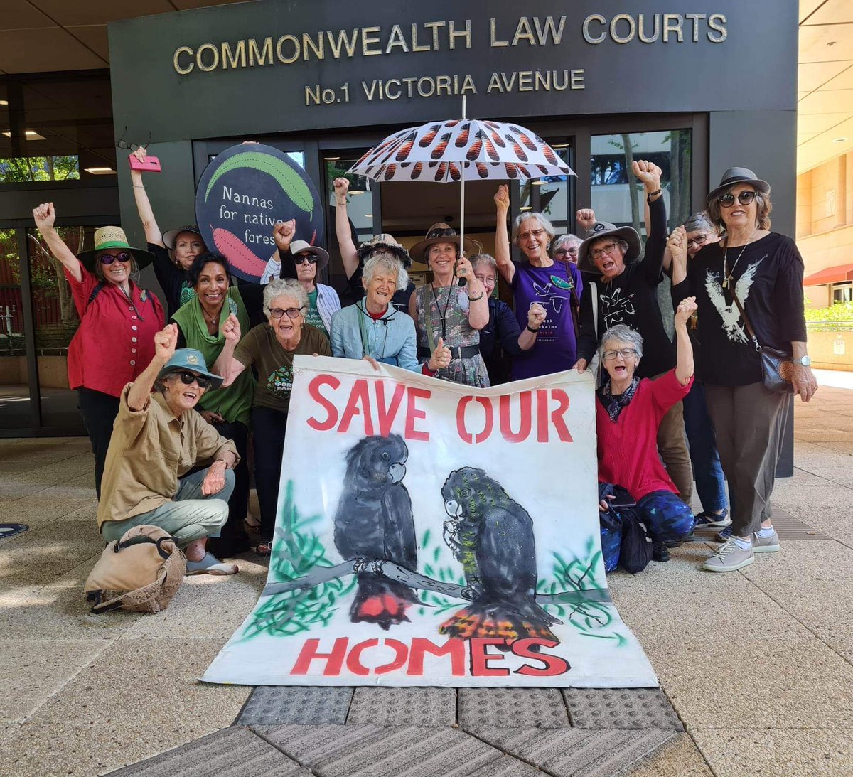 MissT2020's tweet photo. Today it was #friendsofgelorup vs Minister for Environment and Water @tanya_plibersek in the Federal Court of Australia challenging the Environmental Laws and the EPBC Act. Offsets don't work! #saveourbiodiversity @austpol https://t.co/a2cW62WsPg