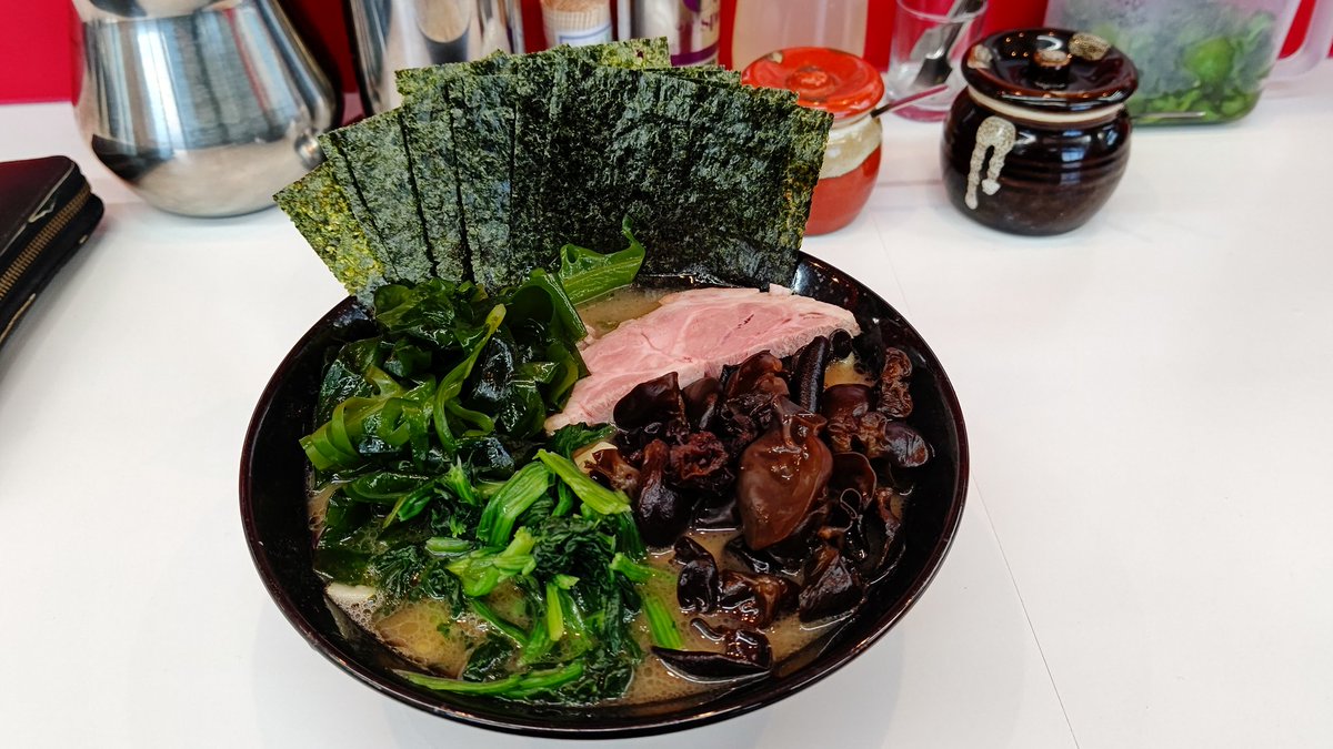 Ie66u's tweet image. 塚田屋🍜

この後、暇だ～( ˙꒳˙  )

誰か、ぴー活募集してないの？

沼津市内をぷらぷらドライブしてるのでDM下さい♪

 #P活静岡  #P活沼津