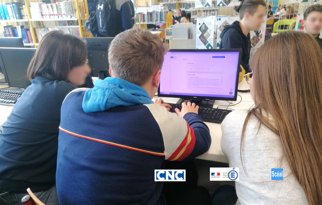 Une enquête policière dans un club sportif : l'un des scénarios en cours de rédaction au lycée Alfred Kastler (Talence). Scéalprod partenaire du défi "Écris ta série!", initié par <a href="/LeCNC/">Le CNC</a> et <a href="/education_gouv/">Ministère Éducation nationale</a> (Éducation nationale). scealprod.fr
<a href="/ludomag/">@ludomag.bsky.social</a> <a href="/EdtechFrance/">EdTech France 🇫🇷🇪🇺</a>