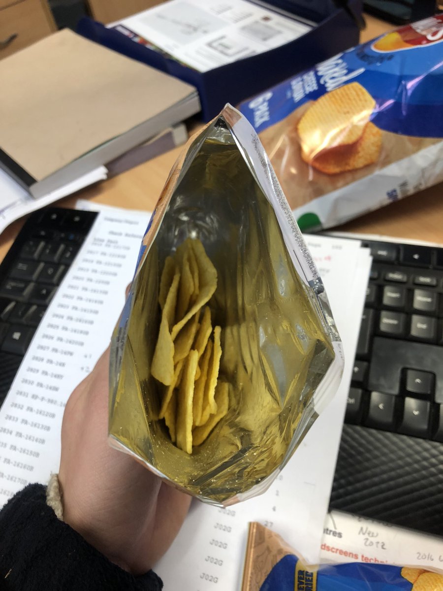 ltxastley's tweet photo. @walkers_crisps  this meant to be a joke or something? Entire 6 pack all like this, barely a whole potato used between the lot you sold me a multipack of air with a couple crisps chucked inside https://t.co/q8kAdmSYzO