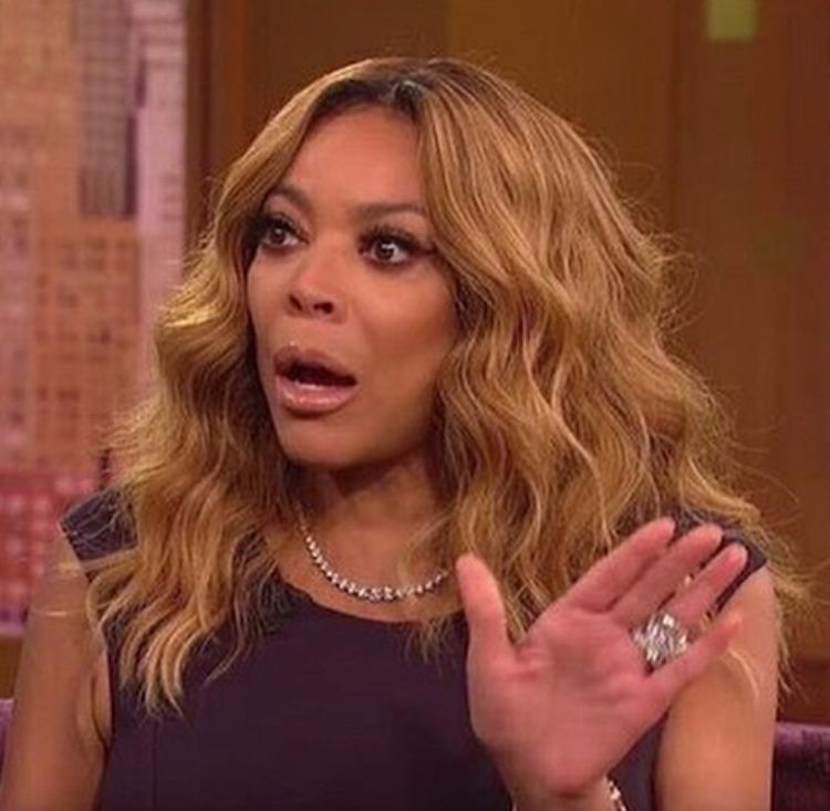 punqisex's tweet image. матері коли нагадуєш їм як вони били і принижували тебе в твоєму дитинстві: