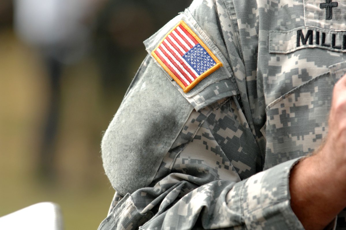 ConsumerFed's tweet photo. While predatory lenders ripped off service members, veterans and their families, the @CFPB, whose job it is to #ProtectConsumer, got them $130 million in compensation! #DefendCFPB https://t.co/emXulhlidx