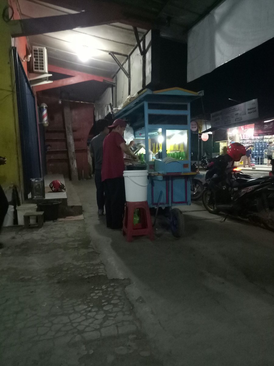 rizkybotak_'s tweet photo. Andalan sih ini, ketoprak malem malem 💥 https://t.co/jPF2nKvtO5