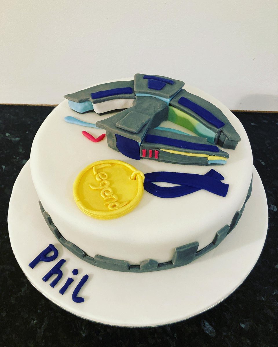 LandscapeClaire's tweet photo. The legend that is Phil is retiring from @StrideTreglown so we made his multi award winning project into cake and gave him a great send off. We will miss you Phil https://t.co/Sk0Y276425