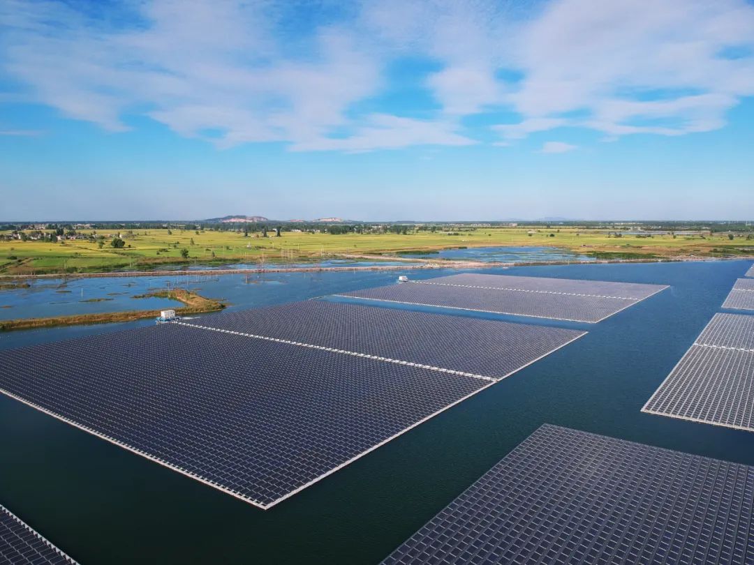 AnhuiChina's tweet photo. Since starting operation 5 years ago, China’s #largest-of-its-kind 150-MW floating solar farm installed over a water-filled coal pit in Huainan, E China’s #Anhui, had generated over 840 million kWh of clean electricity by early Dec. #AnhuiFocus https://t.co/W3PT3vTVx4