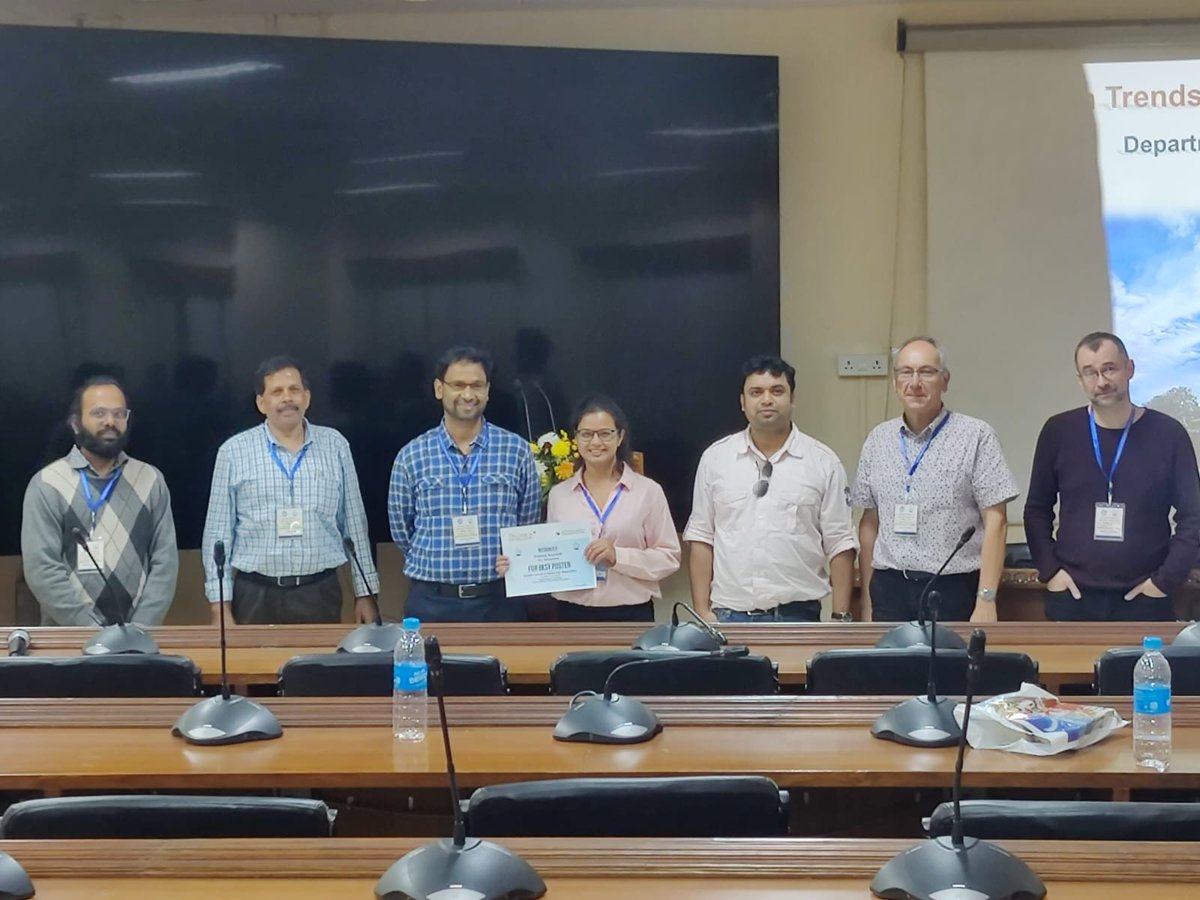 Abhishek Mondal's Group (@teamm2s2) on Twitter photo Miss Krishna Kaushik has been awarded with the best poster presentation prize in Modern Trends in Molecular Magnetism (MTMM3) at IIT Kharagpur! Many congratulations to her for this outstanding achievement!
<a href="/krishnakaushi10/">Krishna Kaushik</a> Miss Krishna Kaushik has been awarded with the best poster presentation prize in Modern Trends in Molecular Magnetism (MTMM3) at IIT Kharagpur! Many congratulations to her for this outstanding achievement!
<a href="/krishnakaushi10/">Krishna Kaushik</a>