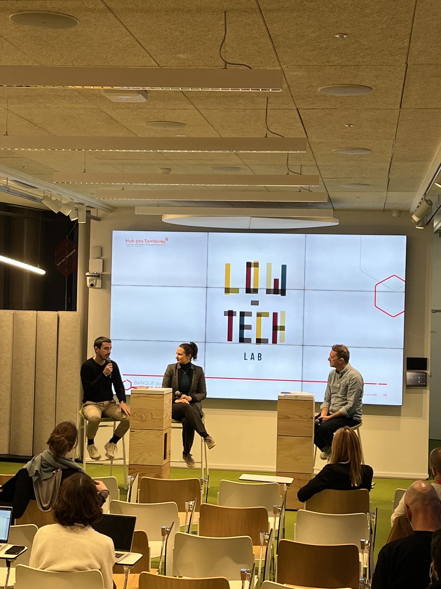 Low-Tech VS High-Tech : quelle technologie pour la #transition et le #développement des #territoires ?
Le #HubDesTerritoires questionne la place de la technologie et les solutions pour les enjeux de transition avec <a href="/ChloeClair_namR/">Chloé Clair</a> <a href="/namr_france/">namR</a> et <a href="/MateusQuentin/">Quentin Mateus</a> @lowtechlab 🎙️