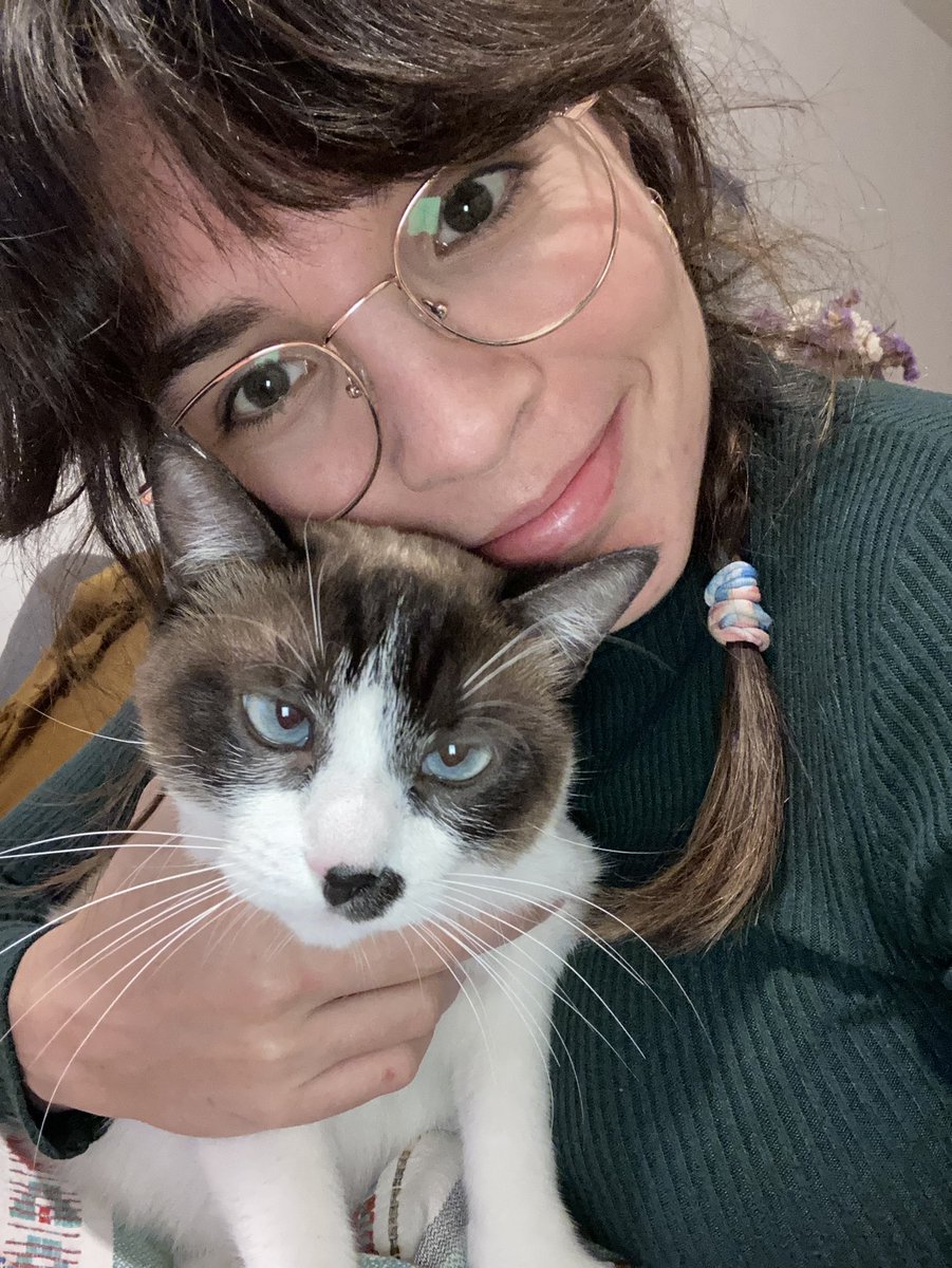 nriatrilla's tweet photo. turns out iโve just started my 3rd year of PhD ๐ฅฒ #duna #phdlife #newflatmate https://t.co/eXRozL2MF8