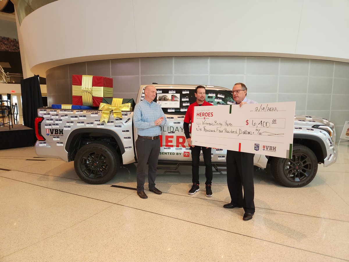 NASCAR Hall of Fame (@nascarhall) on Twitter photo With the help of <a href="/ToyotaRacing/">Toyota Racing</a> & <a href="/KurtBusch/">Kurt Busch</a>, the #NASCARHall presented a check to Veterans Bridge Home in support of our Holidays for Heroes program. Thank you to everyone who's donated.
There's still time to help support our heroes: bit.ly/3BALqYB With the help of <a href="/ToyotaRacing/">Toyota Racing</a> & <a href="/KurtBusch/">Kurt Busch</a>, the #NASCARHall presented a check to Veterans Bridge Home in support of our Holidays for Heroes program. Thank you to everyone who's donated.
There's still time to help support our heroes: bit.ly/3BALqYB