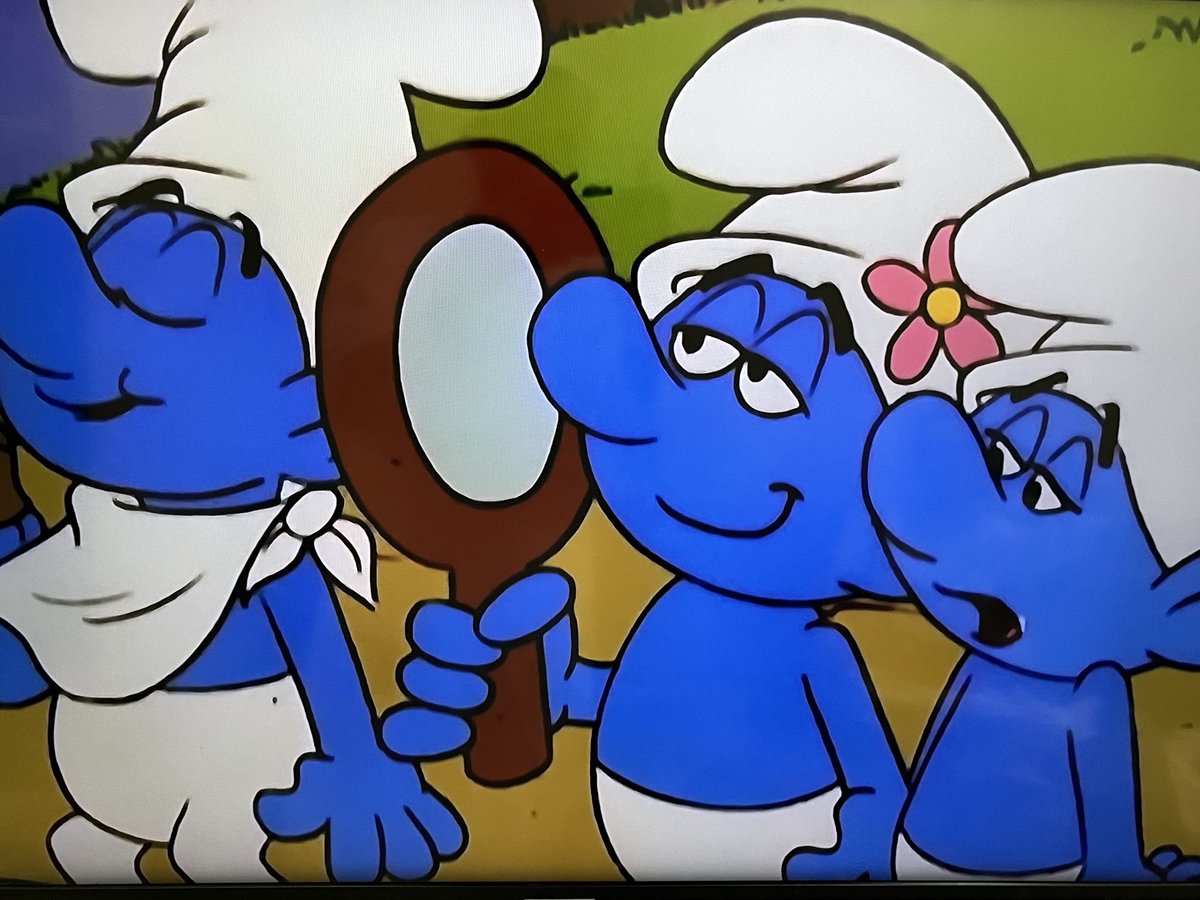 أحد #السنافر يحاكي الجنس الثالث ..
أليس هذا تمريرا للفكر الشاذ بين الأطفال.
#المثليين