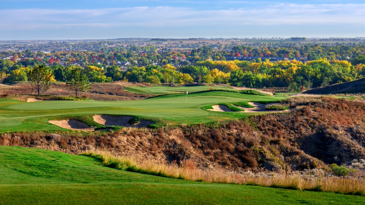 ASGCA's tweet image. "By Design" visits "The Steep End"...Not every golf course site is gently undulating land. But when a golf course architect is presented w/extreme elevation change, how do they approach design? Curley, Minchew, @AtkinsonGolf, @bergingolf chime in. tinyurl.com/aenhebyt @ASGCA