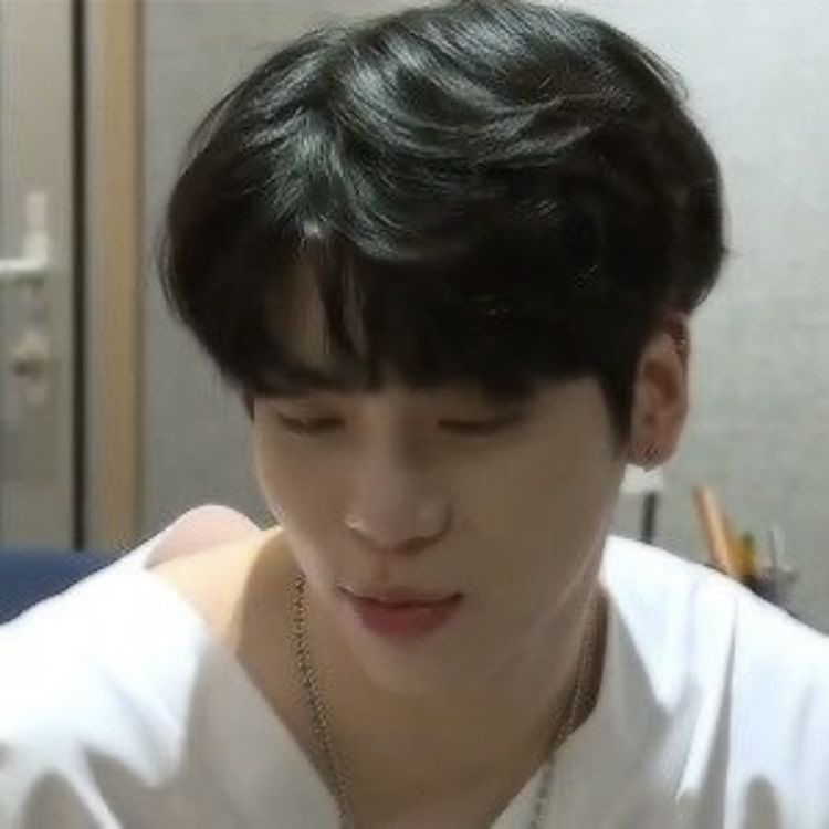 jjongrithinker's tweet photo. my lovely jjong https://t.co/zShMUjHd40