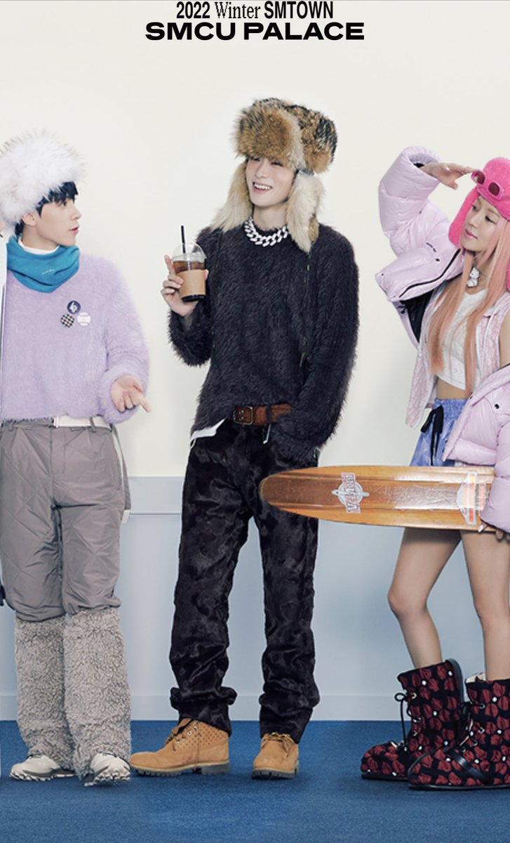 _technolily's tweet image. 首から下(手持ちのコーヒーも含む)がわりと普段のジェヒョンくんみあるアイテム選びなのが尚のことツボに入る可愛すぎ