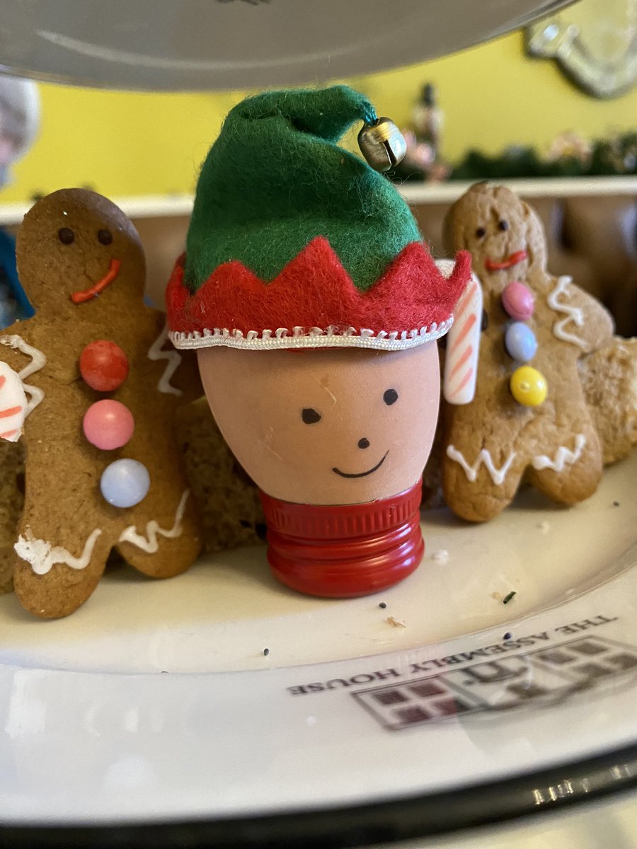 @thecluckery tweet media