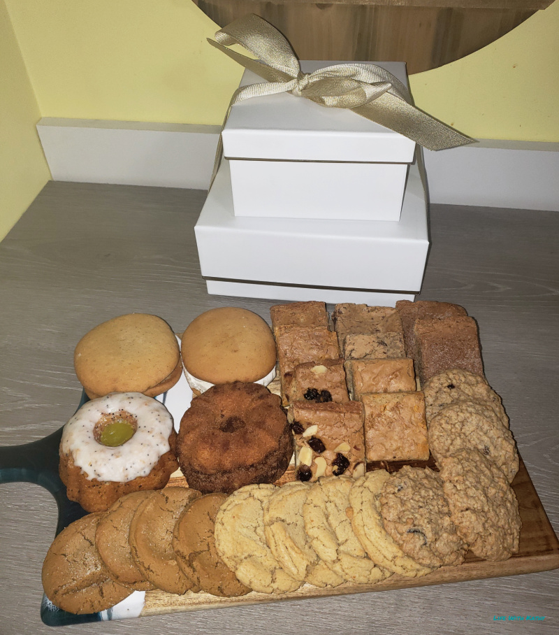 #ad Give the gift of a gift basket this year with <a href="/gmtgiftbaskets/">Gourmet Gift Baskets</a> This wonderful basket included a lot of amazing goodies inside. I love gifting these, but also love making charcuterie boards with them too. bit.ly/3PpXiSK #gourmetgiftbaskets