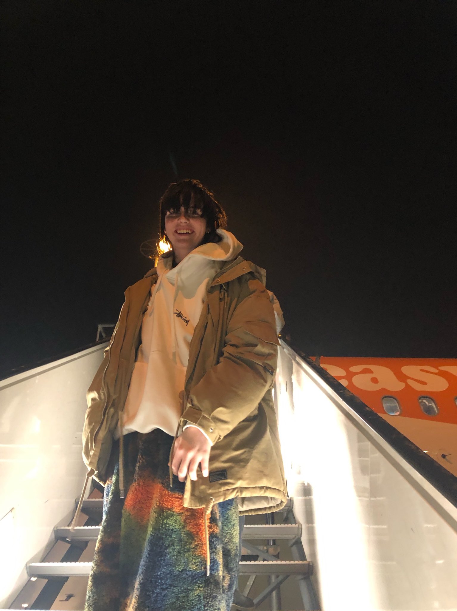 billzo on Twitter: "Me going home 🏚 https://t.co/sTeJSflcD3" / Twitter