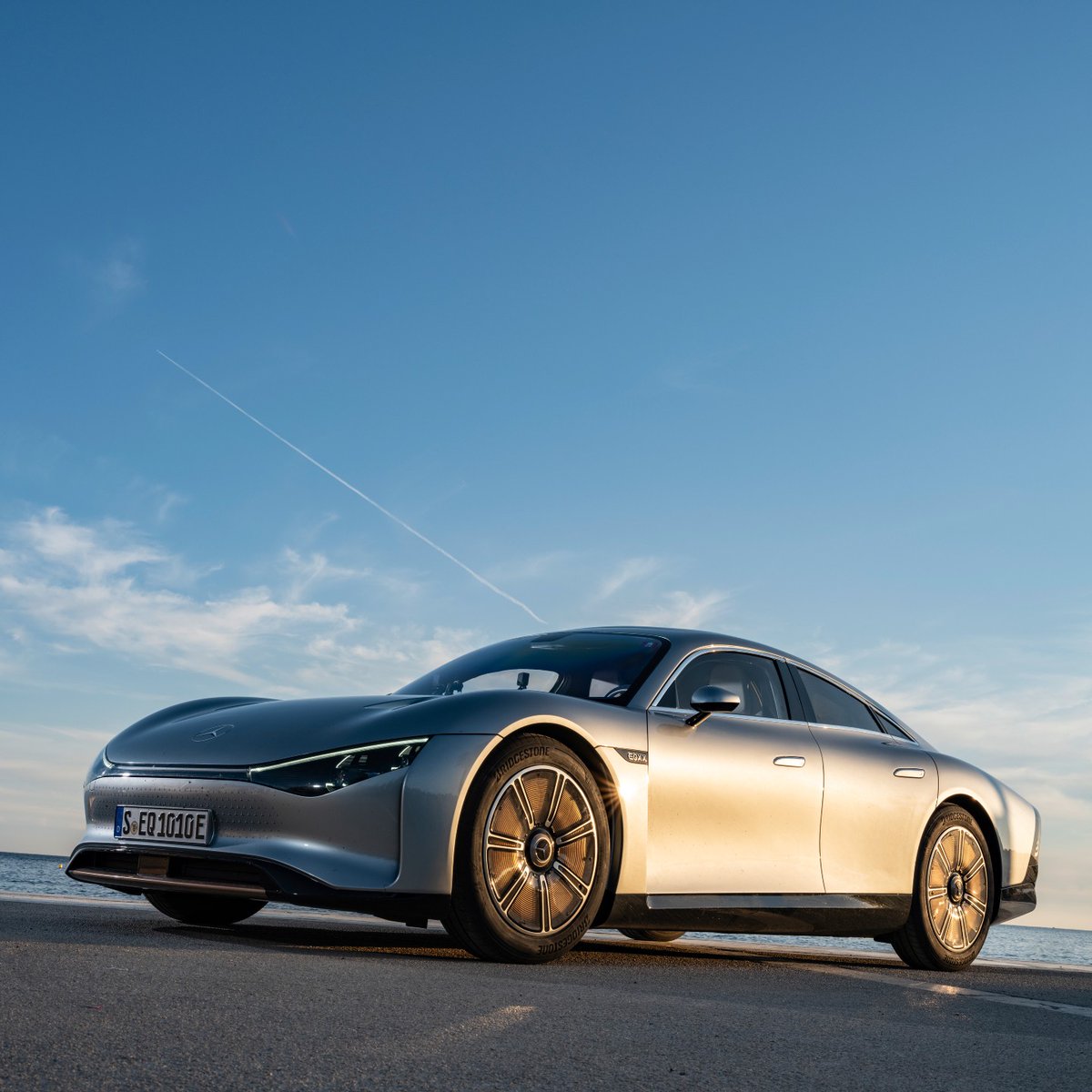 mercedes-benz-on-twitter-a-long-distance-runner-and-a-track-record