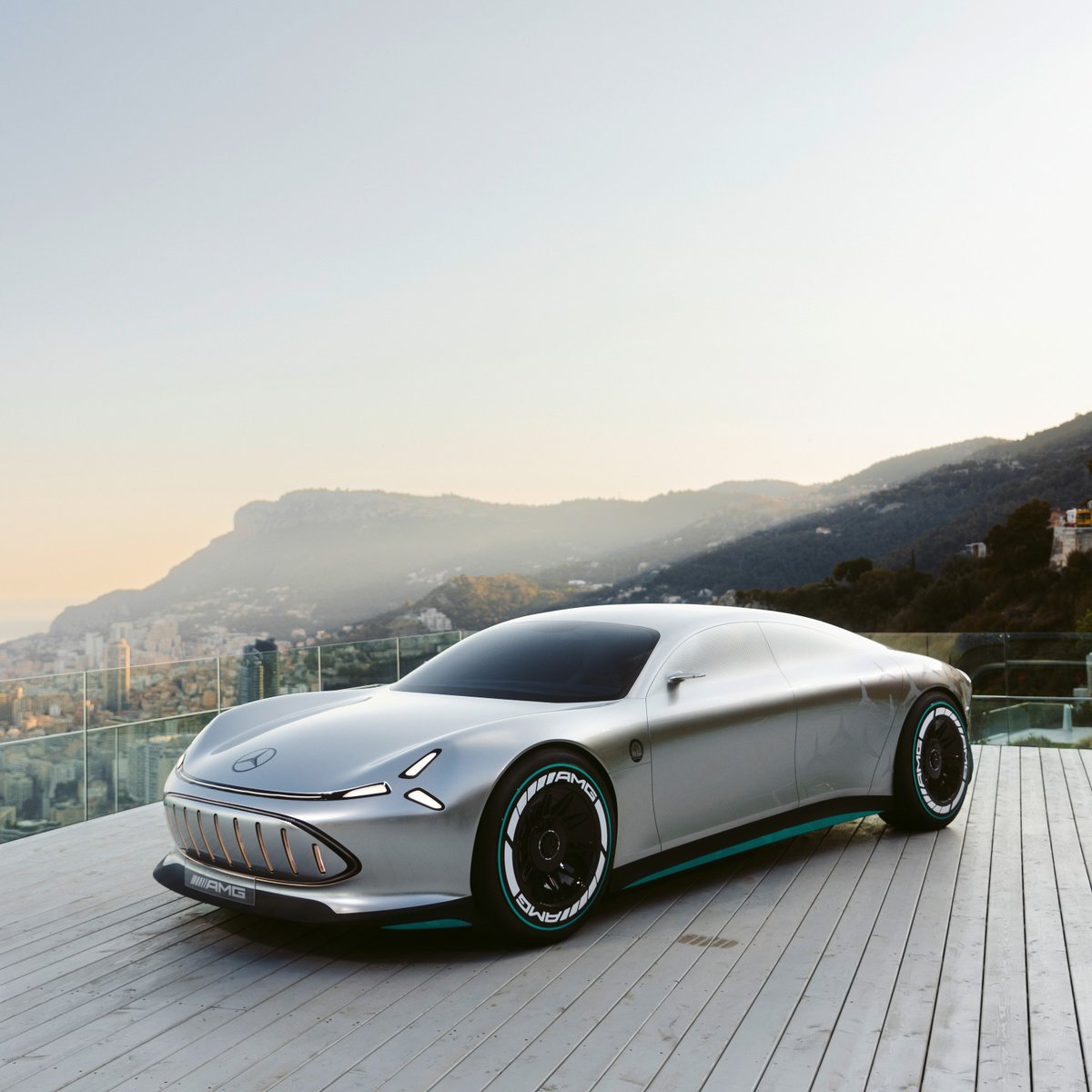 mercedes-benz-on-twitter-a-long-distance-runner-and-a-track-record