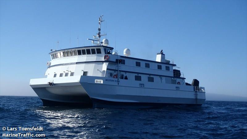 theliveoakusf's tweet photo. USF and the FIO acquired a new Research Vessel (R/V) from MBARI in California on November 29th. R/V Western Flyer will be the third Research Vessel in the fleet. #OceanU https://t.co/9JjiPTmA9W