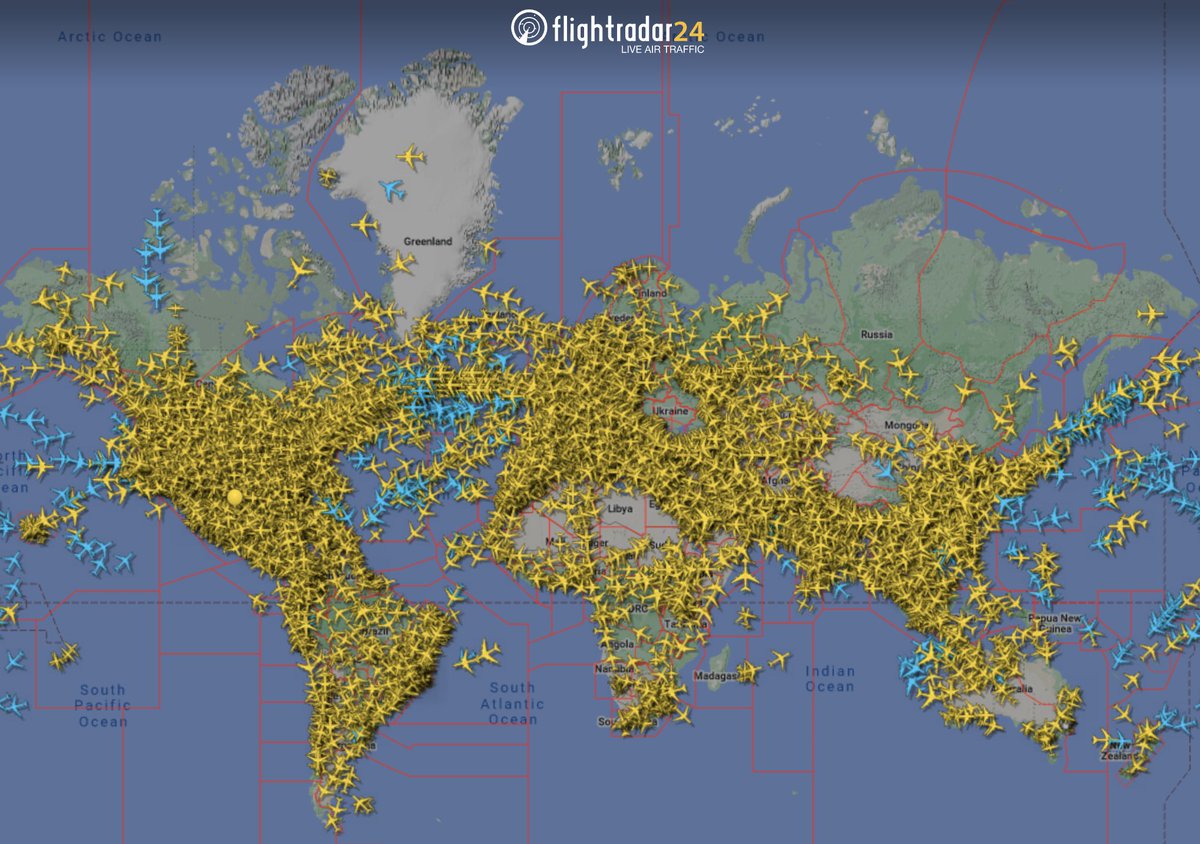 Our regular mid-week look at global air traffic as we near the end of the year. About 15,000 flights in the air right now. 

📡 flightradar24.com