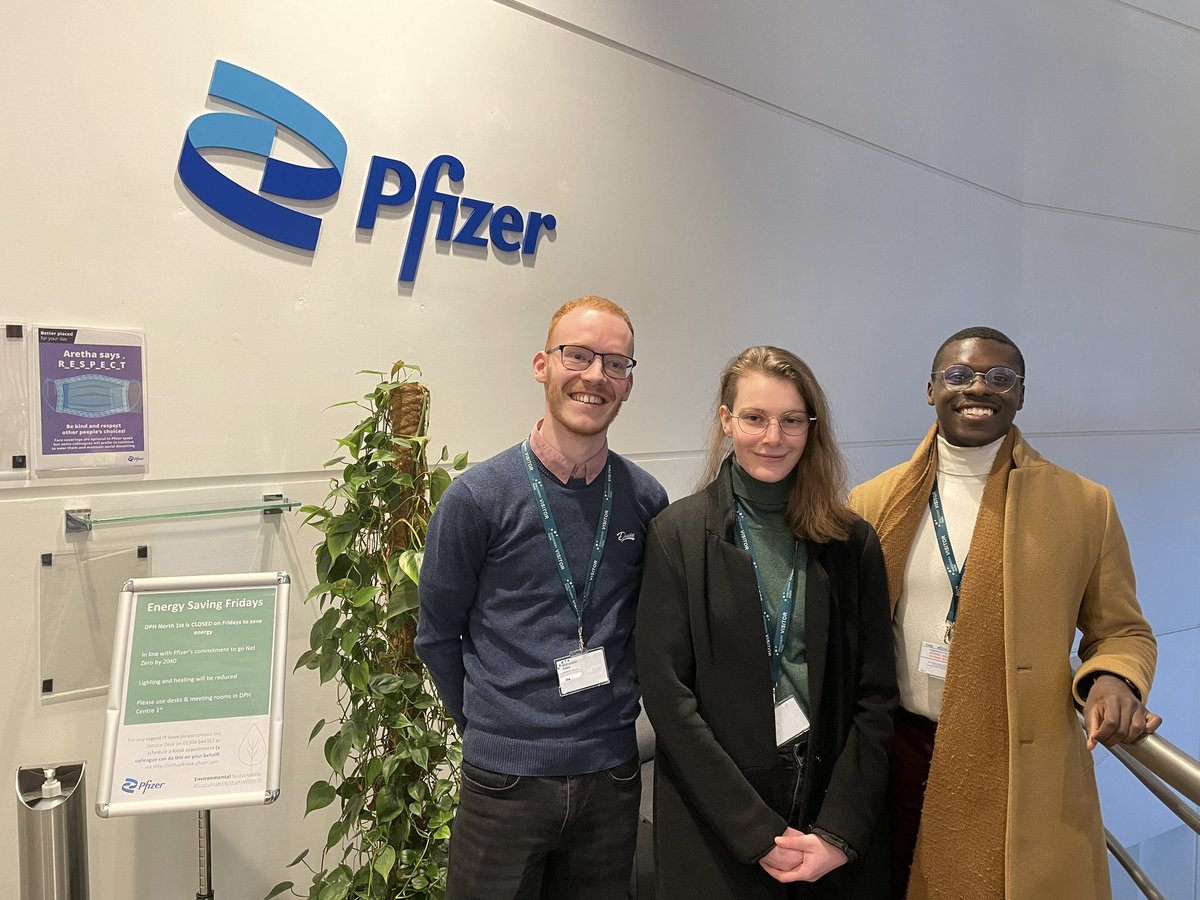 CK_echem's tweet photo. The #LamResearchGroup went to a school trip to @pfizer @Pfizer_UK ! ⚡️⚡️After @KLchemistry ‘s talk, we had the chance to meet Rob Walton and his team and they introduced us to automated chemistry ! (we fell in love with @mettlertoledo ‘s EasyMax)
#RealTimeChem #BlackinChem https://t.co/mImcjldbKv