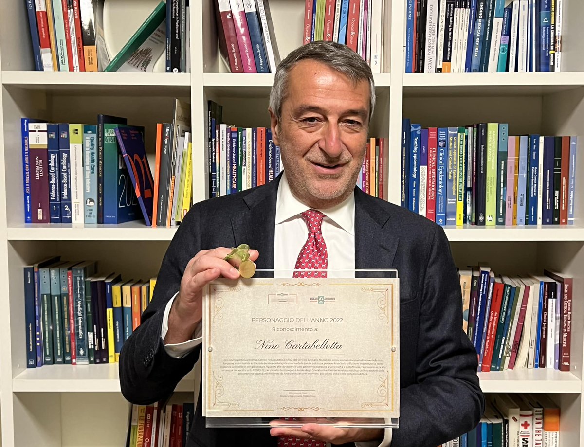 Cartabellotta's tweet photo. Personaggio dell’anno 2022 per “essersi distinto nella pubblica difesa del Servizio Sanitario Nazionale, per aver favorito diffusione evidenze scientifiche su pandemia e vaccini, per il costante impegno a tutela degli operatori sanitari del servizio pubblico”
Grazie @AnaaoEmilia https://t.co/Ky1HyRaQ78