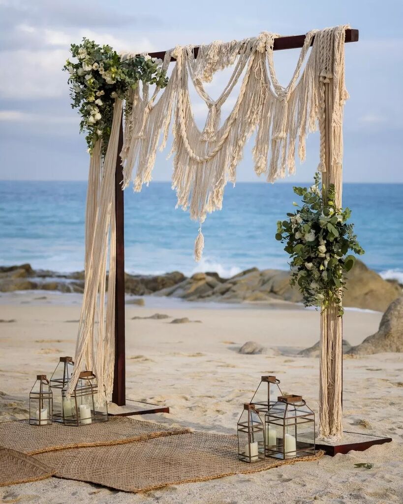 FlowersEventsLC's tweet photo. When boho meets whimsical chic...✨
.
.
.
Planning: @nabia.weddingsandevents
Photo: @dreamartphotography &amp; @dreamartweddings
Florals and Decor: @flowersandeventsloscabos and @caborentaldecor
Venue @mardelcabohotel
Minister: @diegovidalmiyamoto

#flowersandeventsloscabos #cabo… https://t.co/oXr9uXHLjz