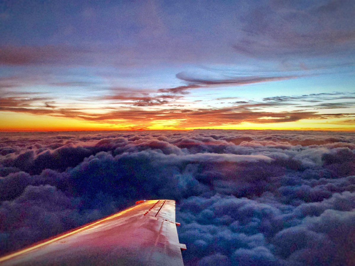 iC_Macs's tweet photo. @official_tWitch It is beautiful above the clouds. The note was loud but I guess we weren’t listening. I wish we could erase those clouds for the blue skies to shine through, for you and everyone stuck below the same dark clouds. 🕊️ https://t.co/YcoDyZGiPV