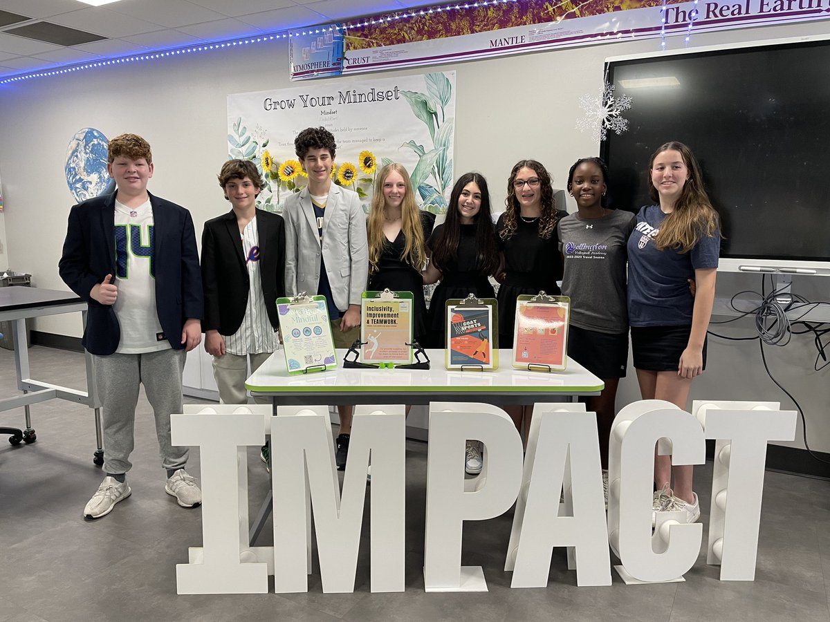 Pine Crest Middle School tweet media