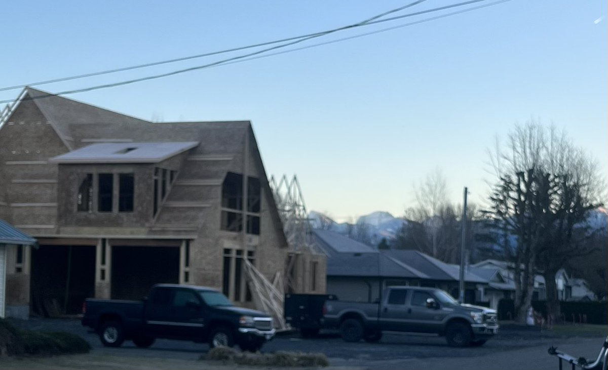 N4cerDeb's tweet photo. Curious to why the @City_Chilliwack allows for such large homes to be built in rural areas where the entire street is made up of ranchers.  Complete loss of privacy and aesthetically unpleasant. https://t.co/D3JjHU1jem