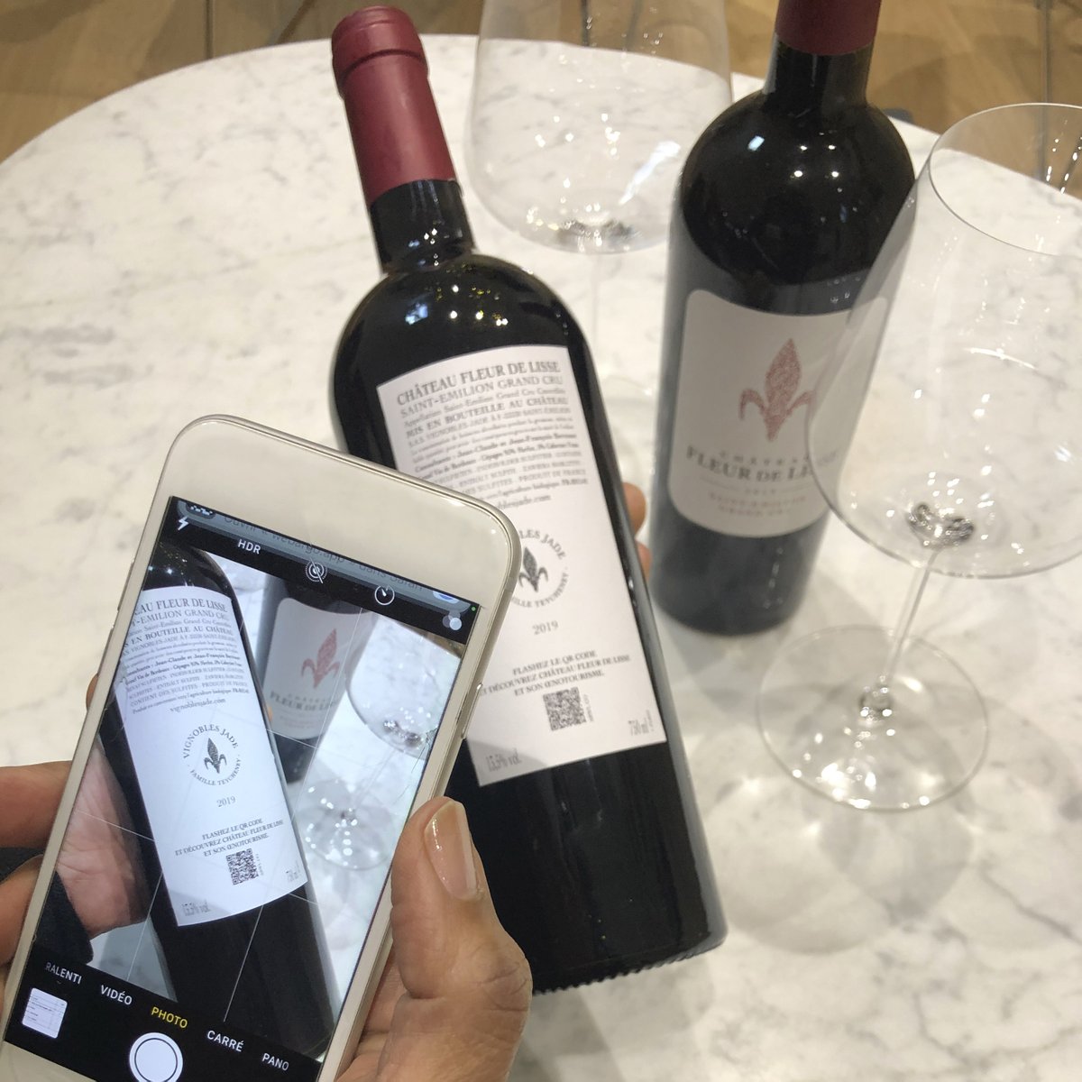 ARwinelabels's tweet photo. Breaking News december 2022: your wine labels at the service of your wine tourism activities! 
https://t.co/oRUpT5mGi8 via @ARwinelabels https://t.co/t94VY3B3OX