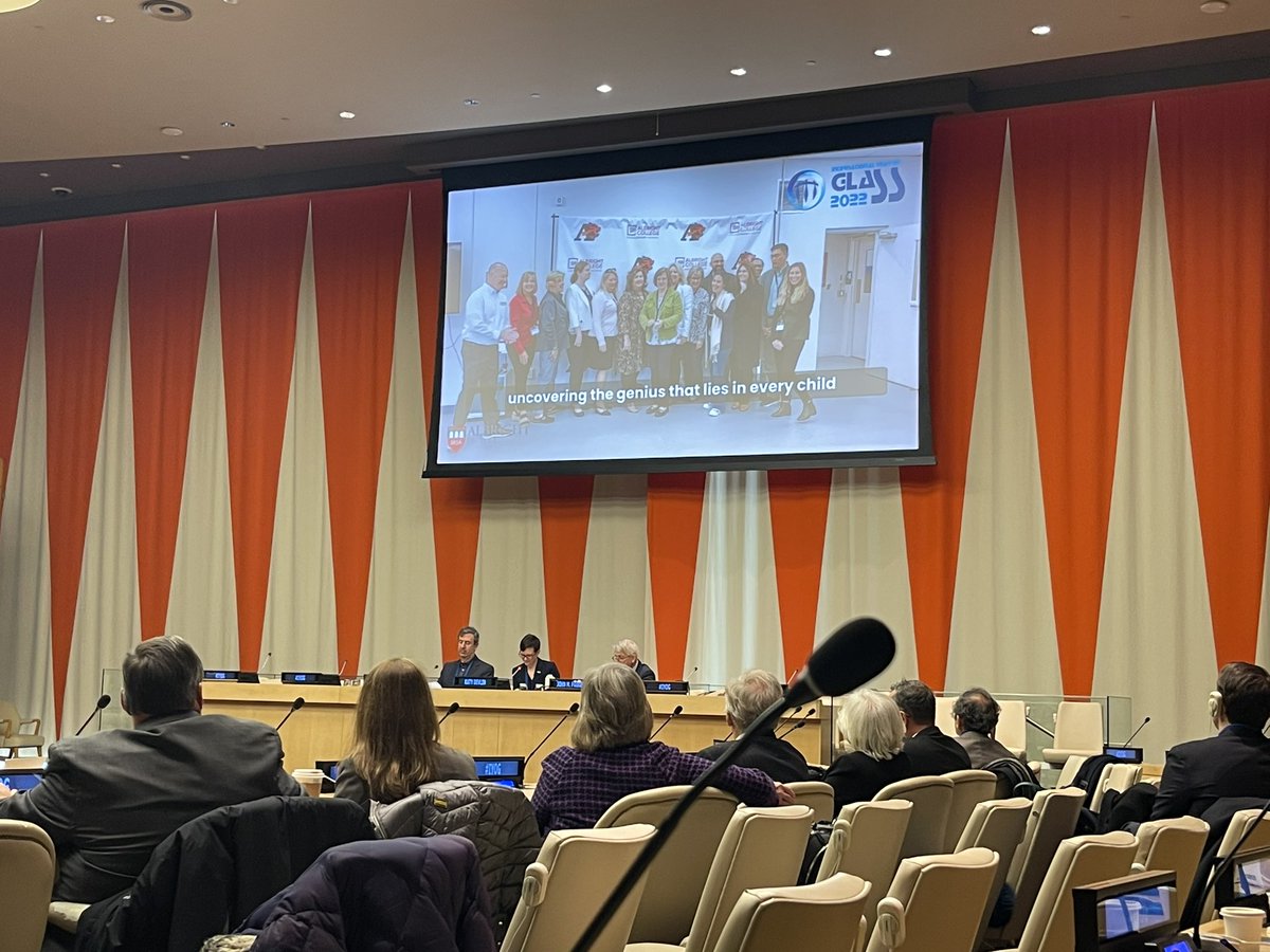 #TExpL presented @UN! @AlbrightCollege @AlbrightTExpL   
@JacqueFetrow @Adelle_Schade 
@GovMifflinSD 
@RDGschools 
@WyoAreaSD 
@BerksCatholic 
@PADeptofEd
@USDEducation
@UN 
#IYOG22 
#UNGA