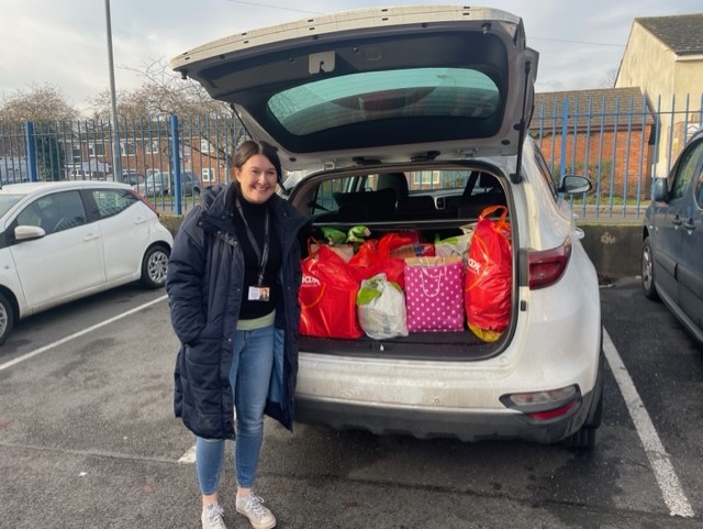 latimerprimary's tweet photo. A huge thank you to everyone who donated towards our Action Homeless collection! Every donation no matter how small or big is appreciated😊🎄🥰 @action_homeless #latimercommunity #latimergold #latimercares https://t.co/dB86F4nGsa