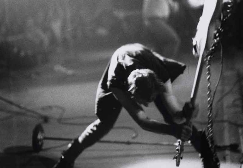 BG_pod's tweet photo. It was 43 years ago today The Clash released the album that defined the 80s.

What's your go to track? https://t.co/X5hzD5oCVx